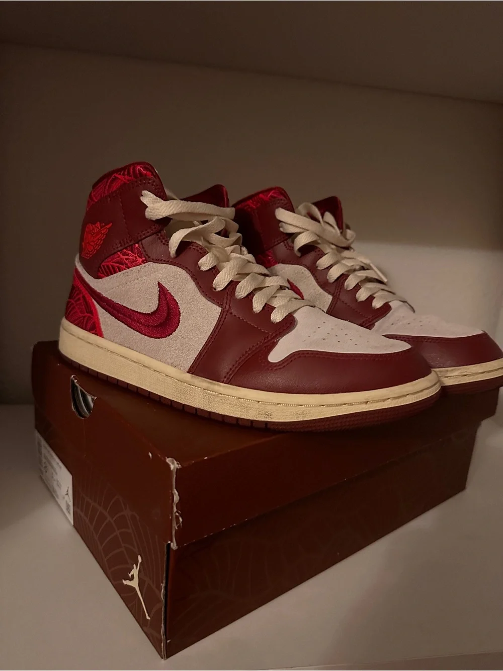 Nike Air Jordan 1 Mid - Burgundy & Cream Sneakers